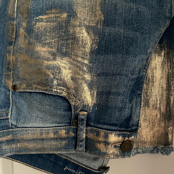 SOHO New York & Co Boyfriend Gold Foiled Front of jeans with frayed hem.Gorgeous - Picture 8 of 8